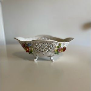 Carl Thieme Dresden Flowers porcelain reticulated Hand painted w/applied flowers